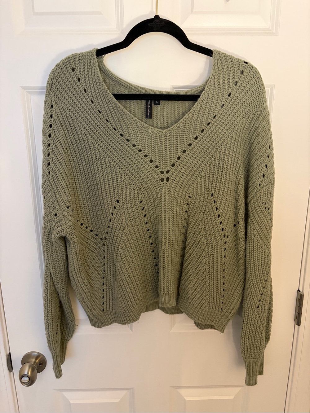 moon & madison Olive Green Sage V-Neck Open Knit Sweater Large